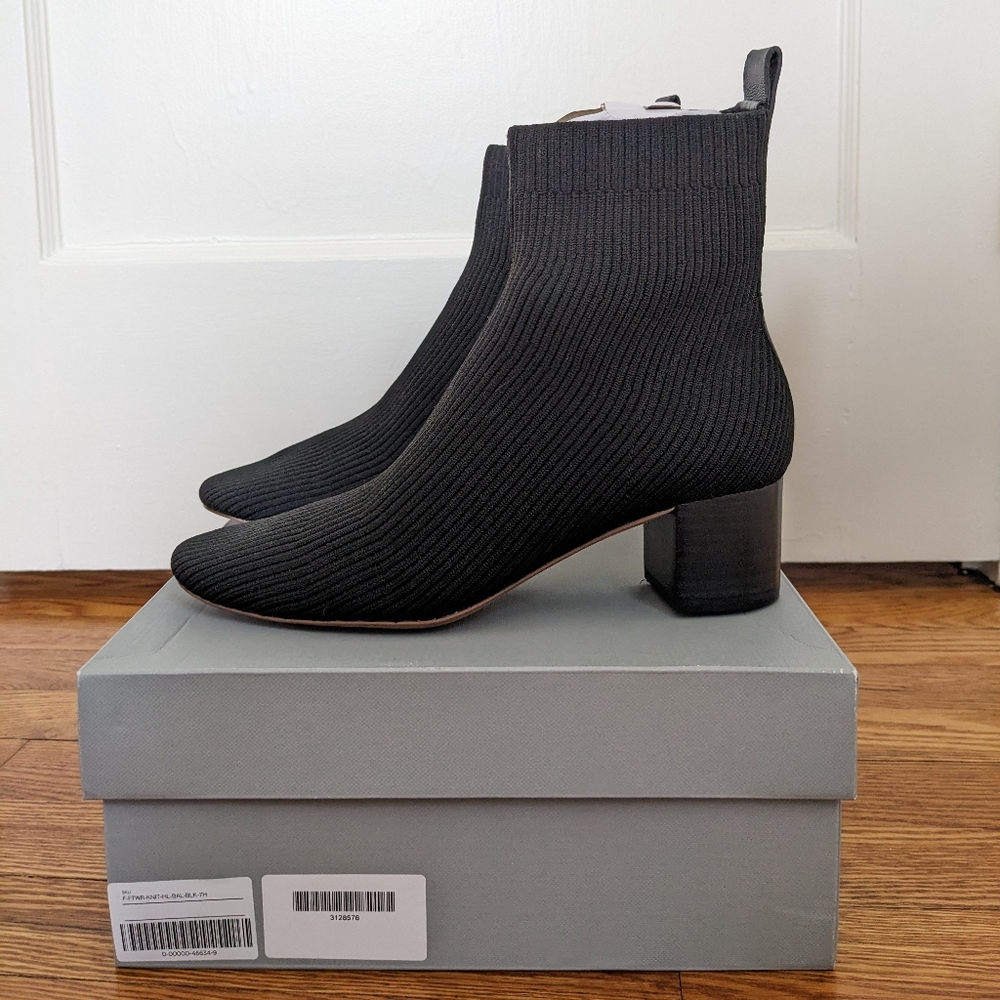 Everlane NIB Reknit Glove boot, 7.5